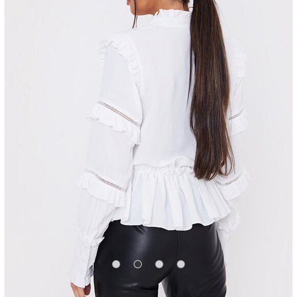 In The Style x Lorna Luxe ruffle trim blouse in white Size 20 New - Picture 2 of 16